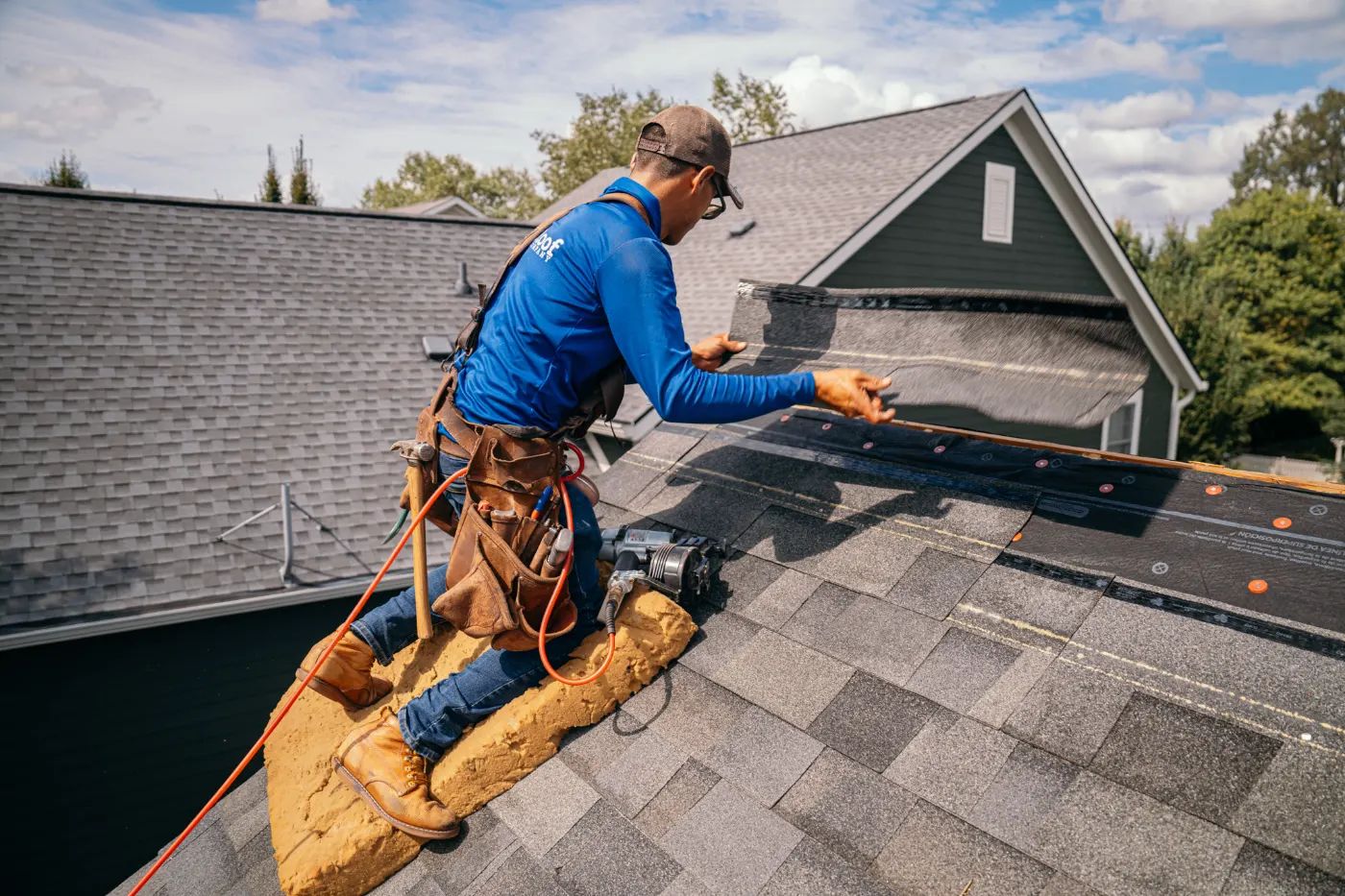 Manufacturer-certified roof installation in Shadeland
